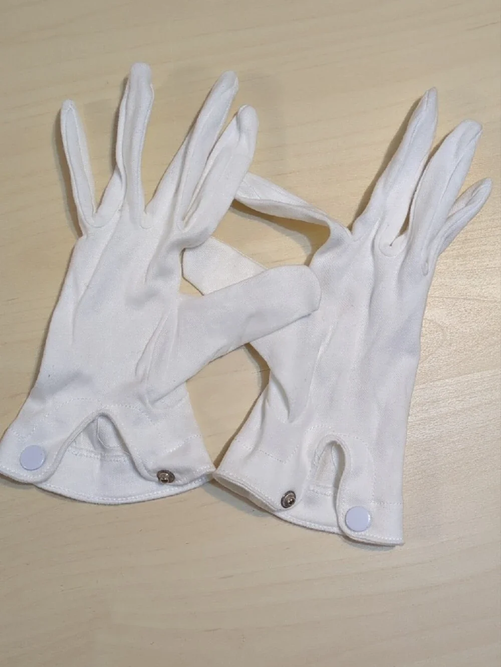 Classic White Cotton Gloves for Women - Timeless Style
